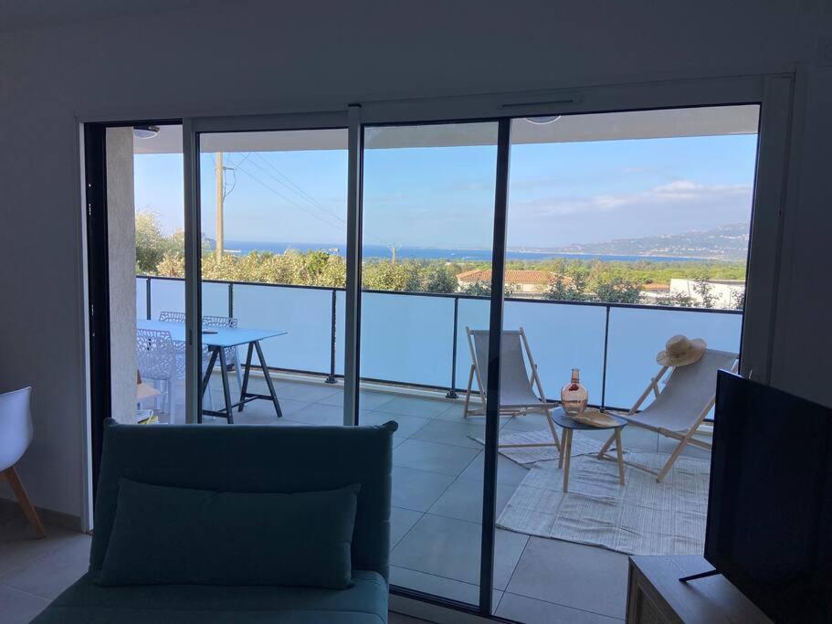 Exceptionnelle Vue Mer Calvi - Piscine - T2 Exterior photo